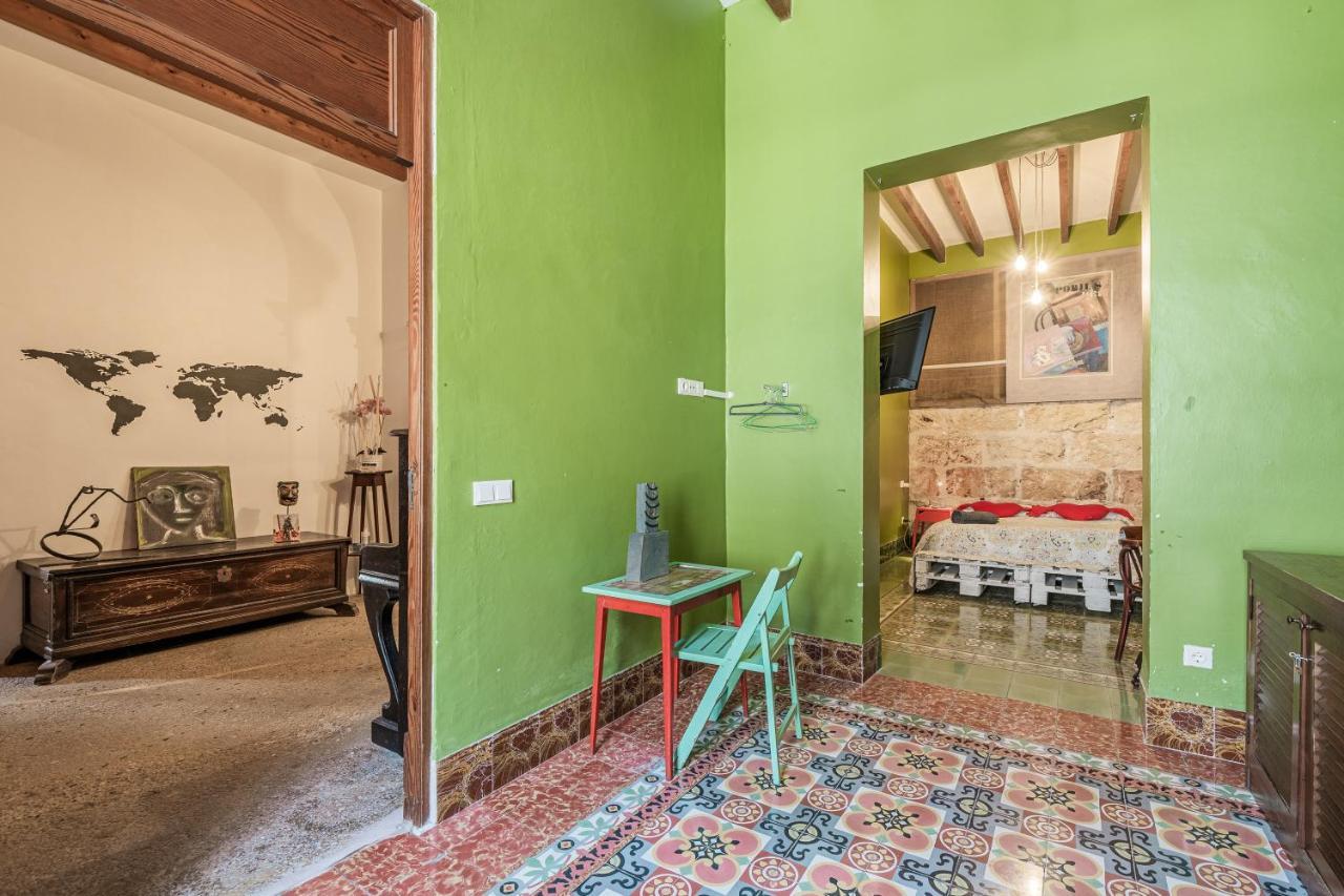 Townhouse Miquel Ferienhaus
